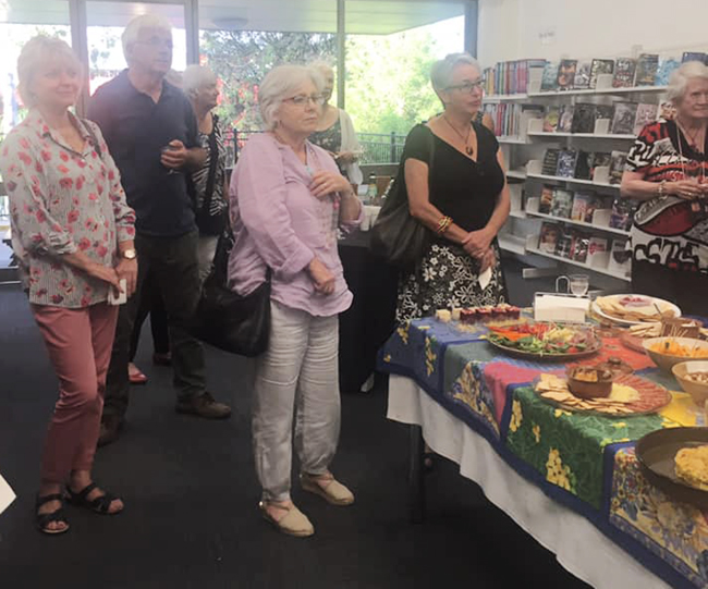 CREATIVE THREADS launch at Charlestown Library NSW